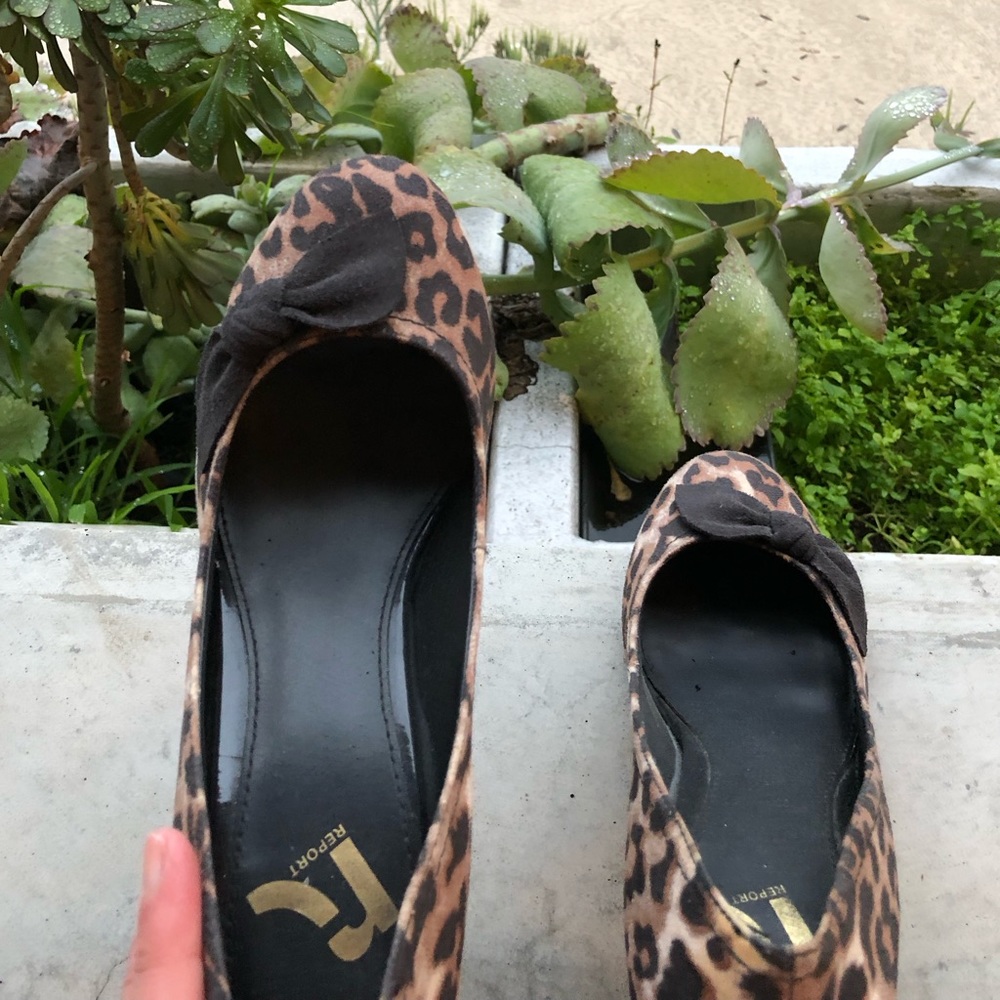 Report brand leopard print lower heel pumps